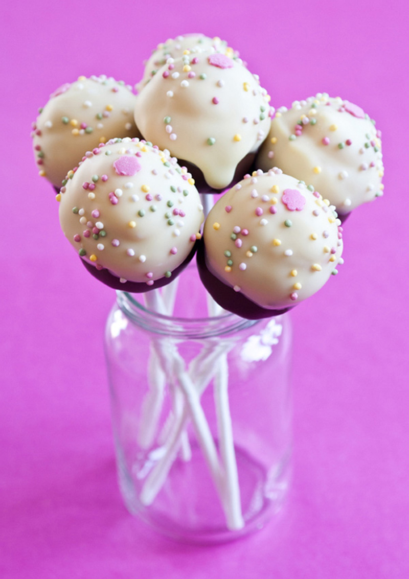 Cake pops på citronkaka