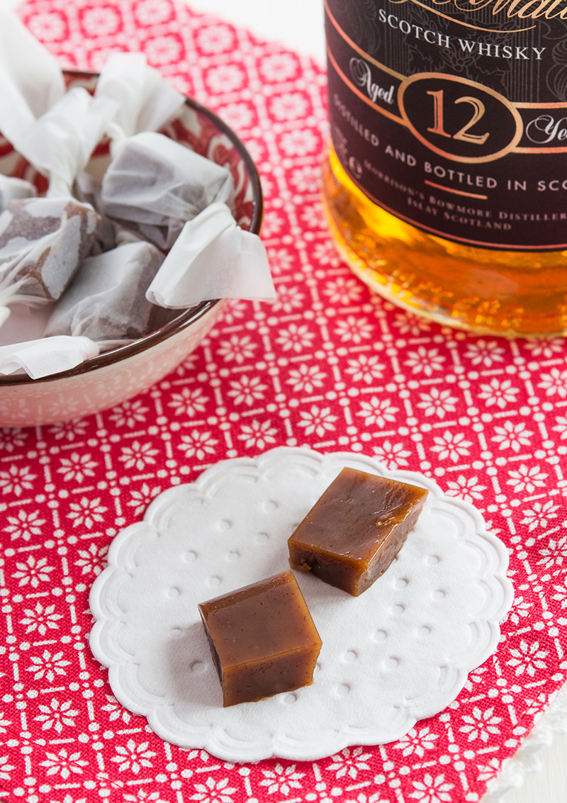 Whisky- och kanelkola